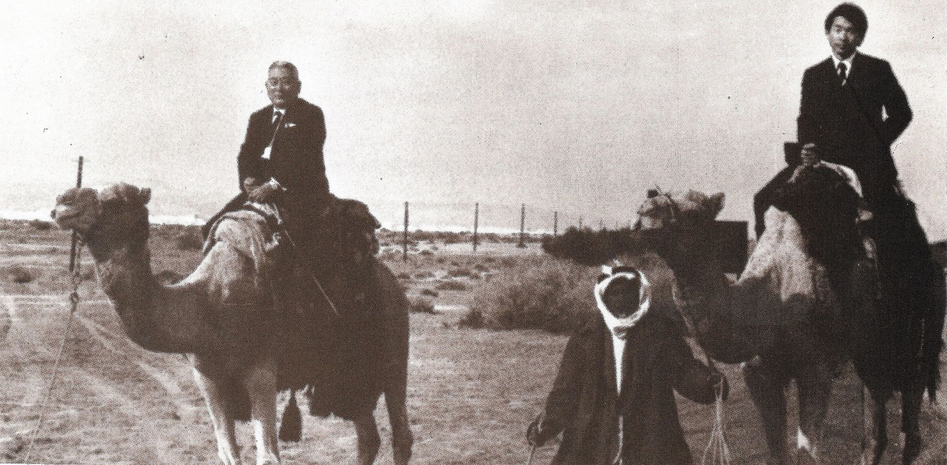 Chiune_Sugihara_with_his_son_Nobuki