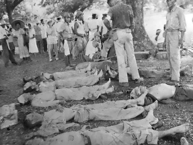 March_of_Death_from_Bataan_to_the_prison_camp_-_Dead_soldiers