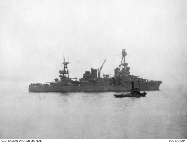 USS_Chicago_(P00279-004)