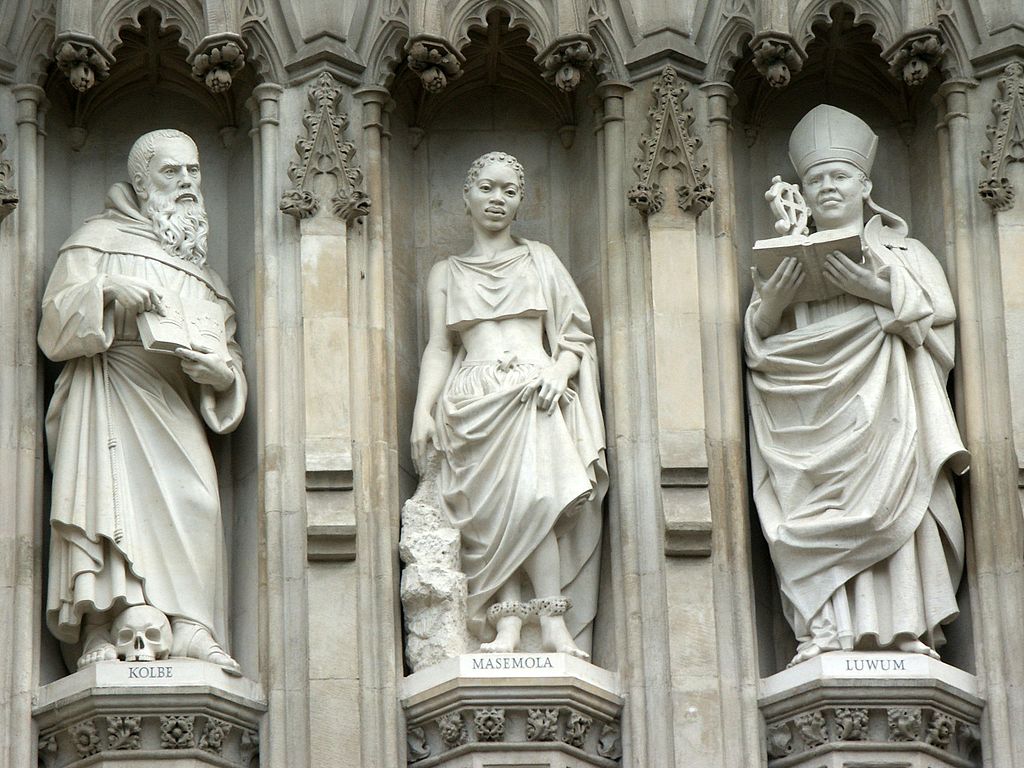 1024px-WestminsterAbbey-Martyrs