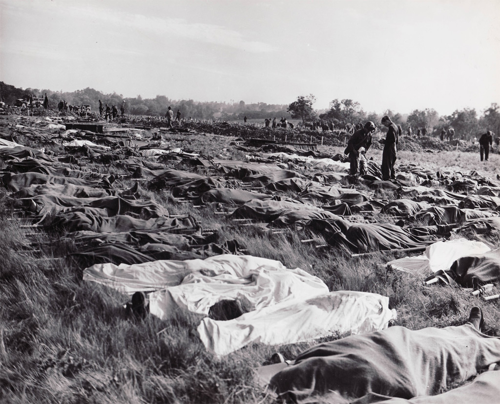 4a-285234-us-german-dead-dog-red