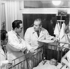 doctors-selecting-chilren-for-death-300x295