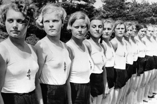 djeca-srama-gdje-su-danas-djeca-iz-projekta-lebensborn-504x335-20130729-20130727113123-a2412f928b54bf4c9009301258788349