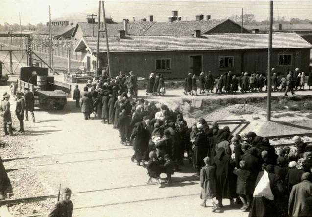 birkenau_a_group_of_jews_walking_towards_the_gas_chambers_and_crematoria