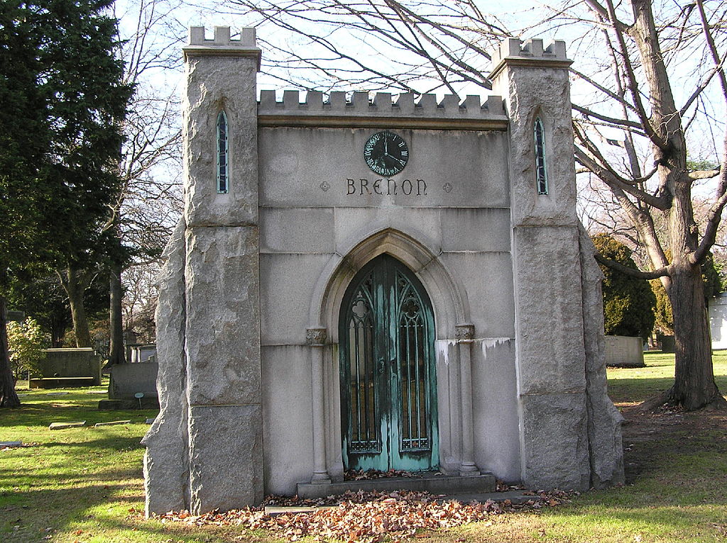 1024px-herbert_brenon_mausoleum_12-2-2008