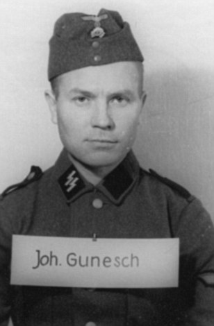 3cb23c6200000578-4177300-image-a-66_1485896106405