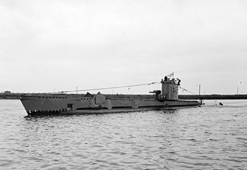 hms_venturer_p68_iwm_fl_004031