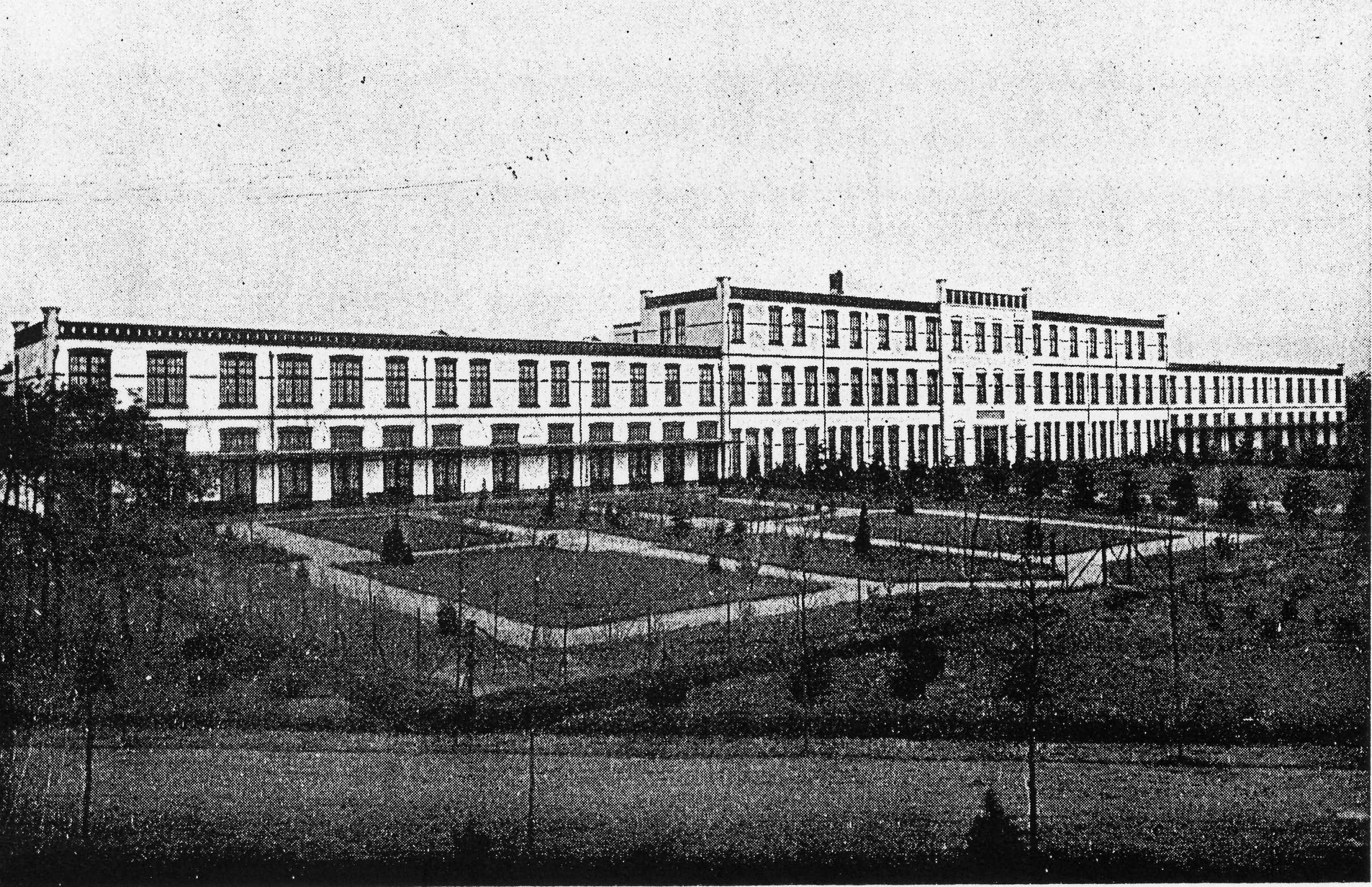 Hoofdgebouw_Apeldoornsche_Bosch_(ca._1930)