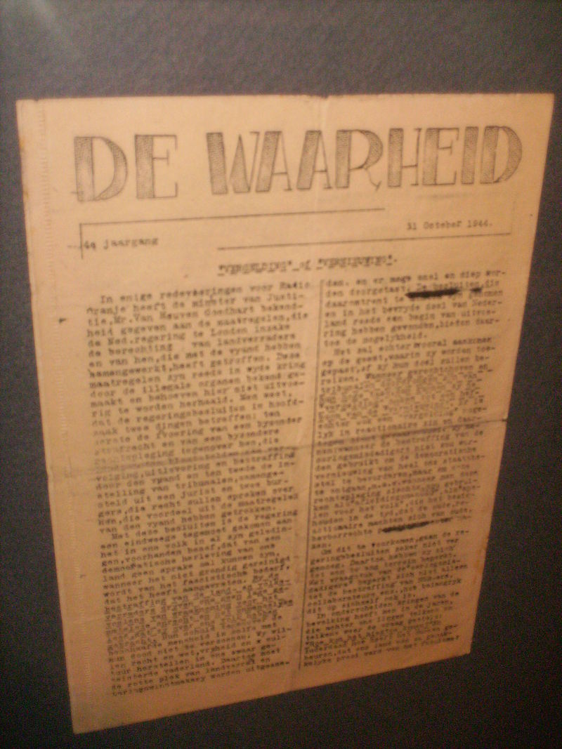 800px-De_Waarheid_31_10_1944