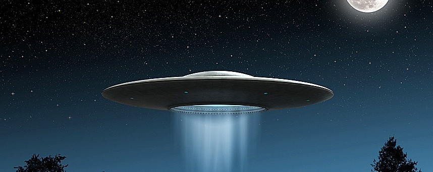 ufo_2387810k-858x342