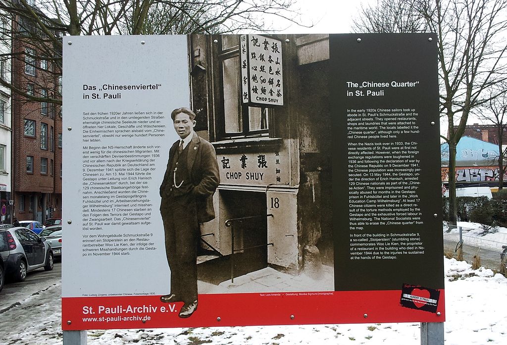 1024px-Gedenktafel-chinesenviertel-schmuckstraße