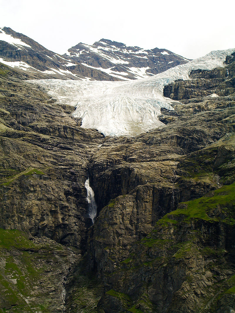 800px-Glacier_du_Giétro