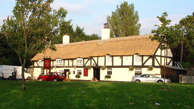 Ye_Olde_Hob_Inn,_Bamber_Bridge_-_geograph.org.uk_-_74042_(cropped)