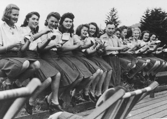 feae3b1b296d5bed58cb80318daf9921