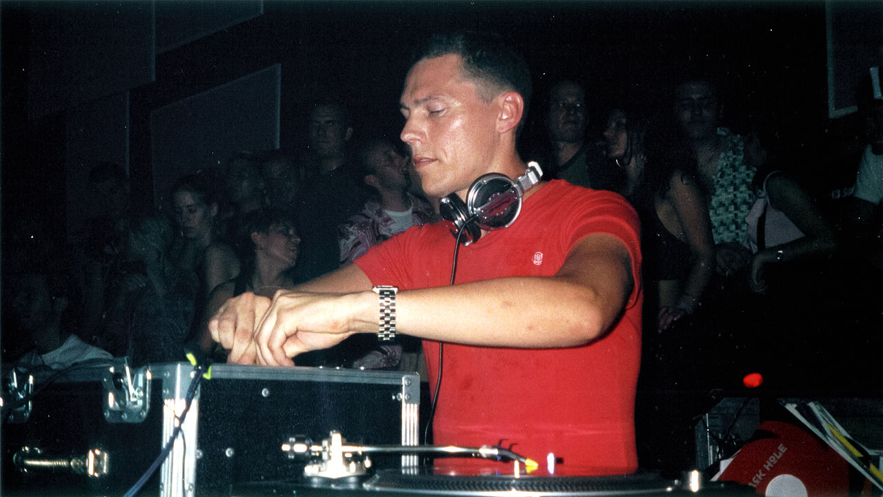 Tiësto_2003