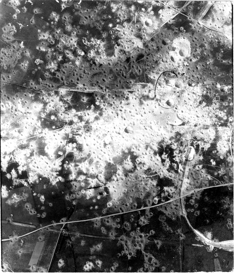 800px-Mimoyecques_bombing_4_August_1944