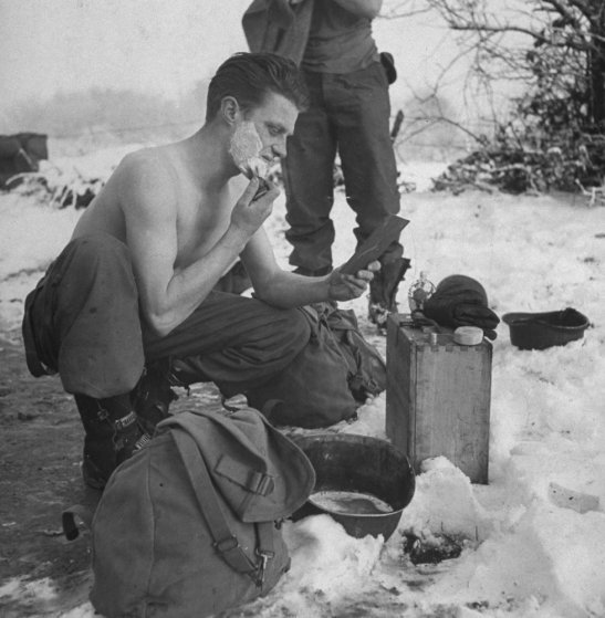 141210-battle-of-bulge-wwii-05