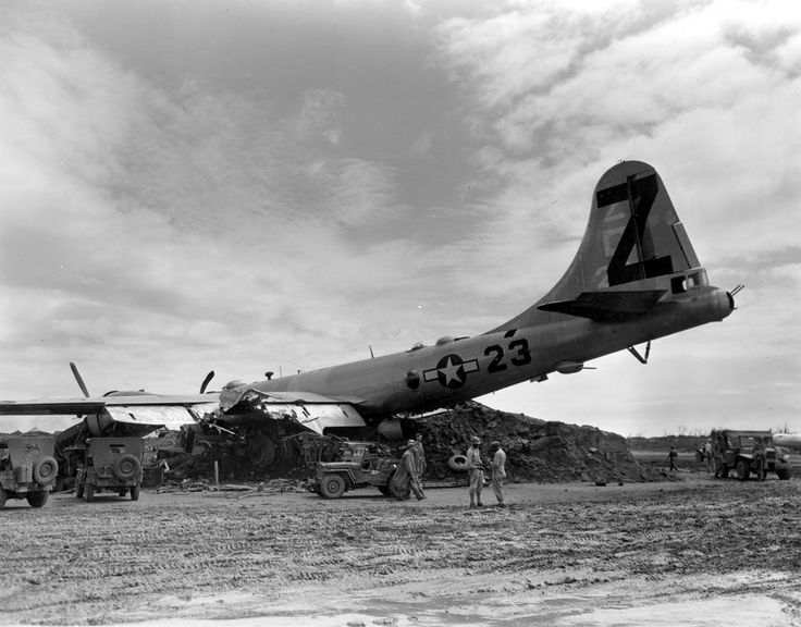 c8ef1883859f4127ab0a4b844e228562--engine-working-iwo-jima