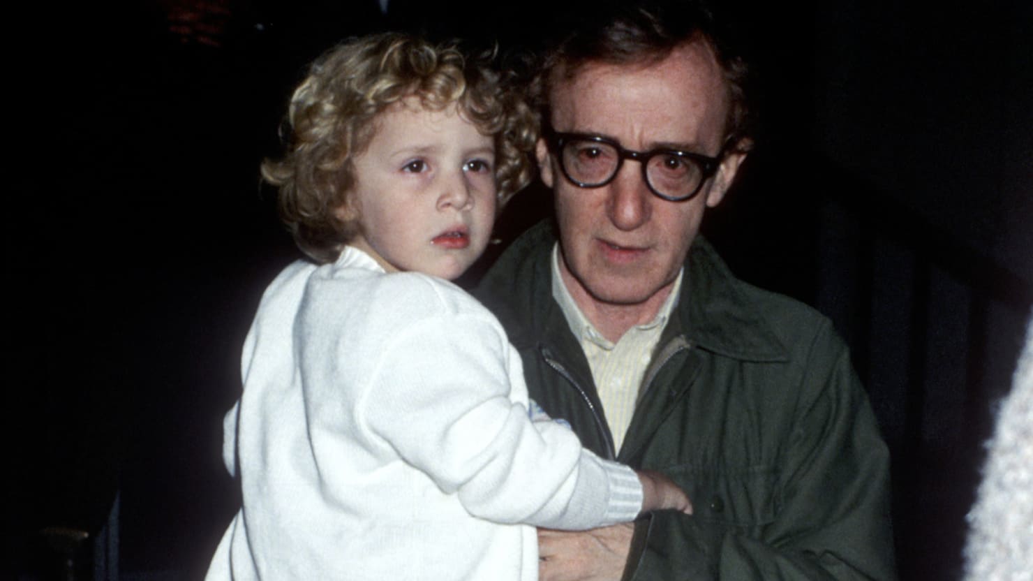 140201-dylan-farrow-tease_jbyckd