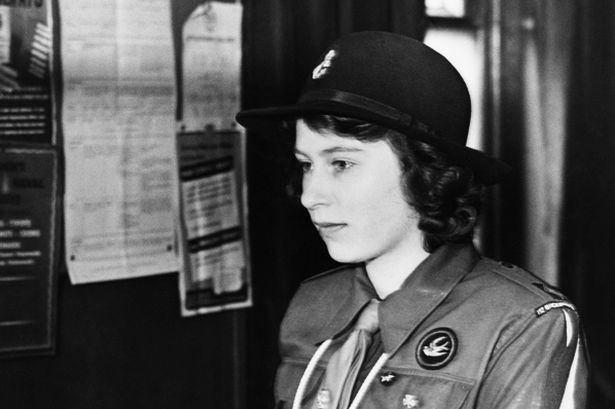 PROD-The-Princess-Signs-Up