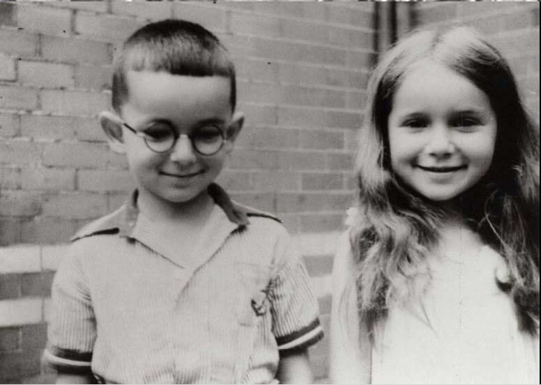 Holocaust in the Netherlands – History of Sorts