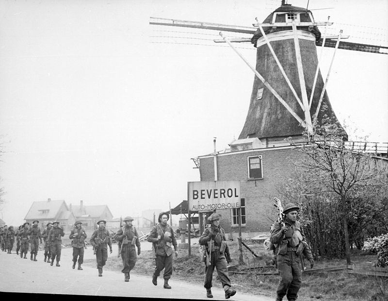 Holten-Rijssen_April_1945