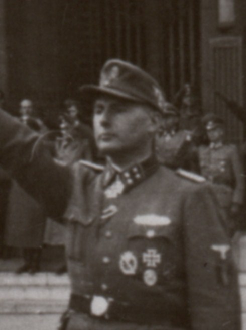 Léon_Degrelle