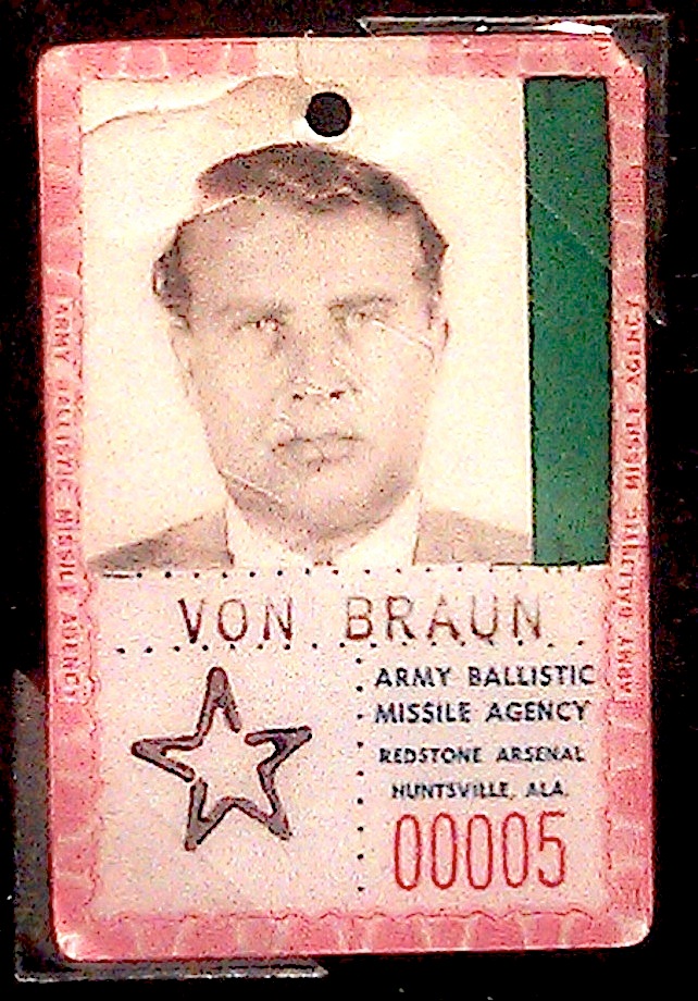 Wernher_von_Braun_-_ABMA_Badge
