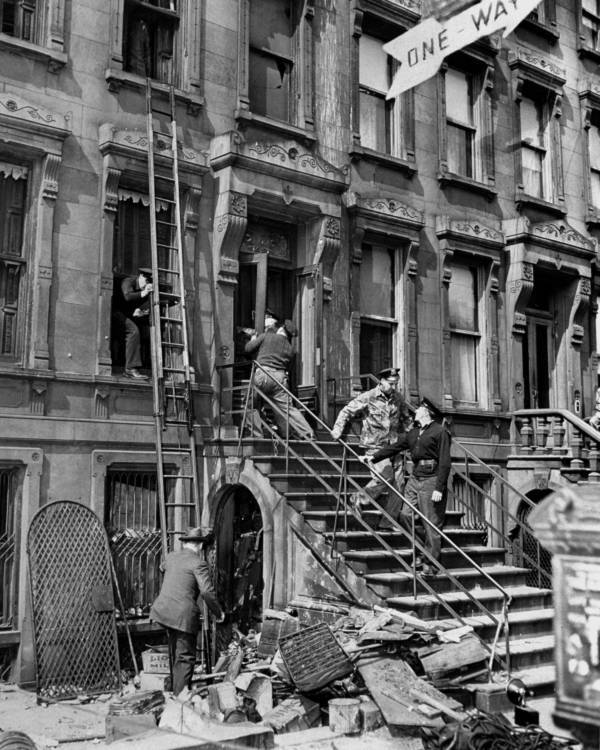 removing-junk-collyer-weird