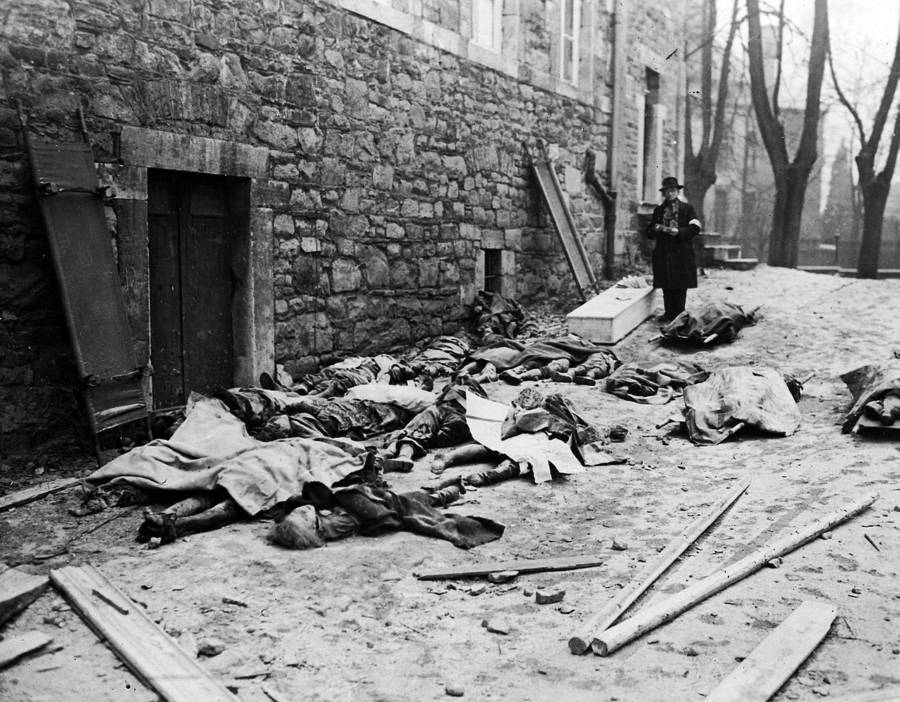 bodies-of-murdered-belgians