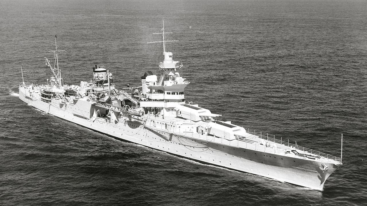 USS_Indianapolis_(CA-35)