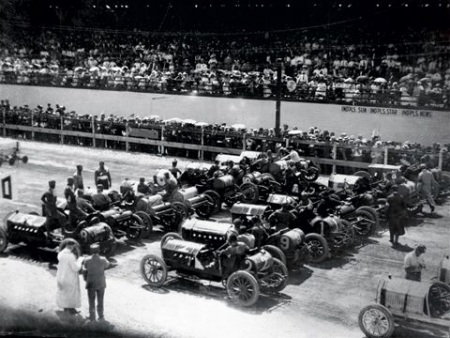 1909-first-Indy-500-race-1